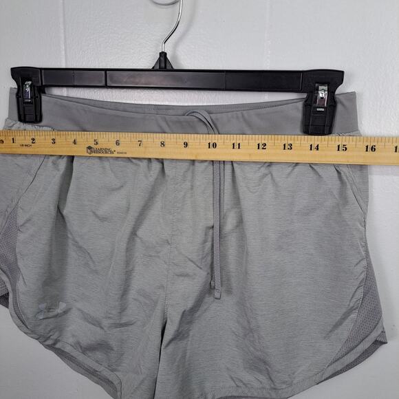 Under Armour HeatGear Shorts Women’s M Gray Lightweight Running Loose Fit - Picture 6 of 11